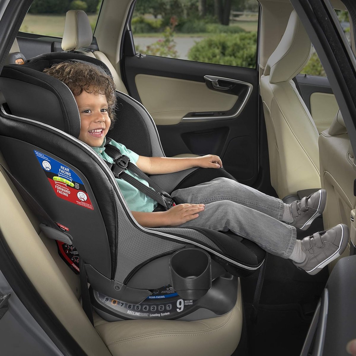 Chicco NextFit Zip Max convertible car seat in Q Collection
