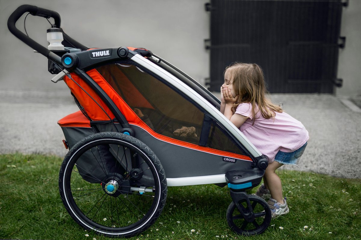 Thule Chariot Cross 2 multisport double trailer in red